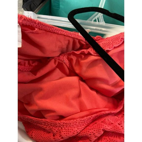 Mossimo Peach Coral Eyelet Halter‎ Style Size Large 2 Piece Swimsuit - Picture 6 of 9